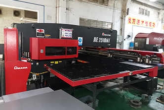 進口阿瑪達數(shù)控轉(zhuǎn)塔沖床